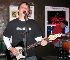 The Aaron Traffas Band plays ag rock and alternative country originals and sing-along favorites.
